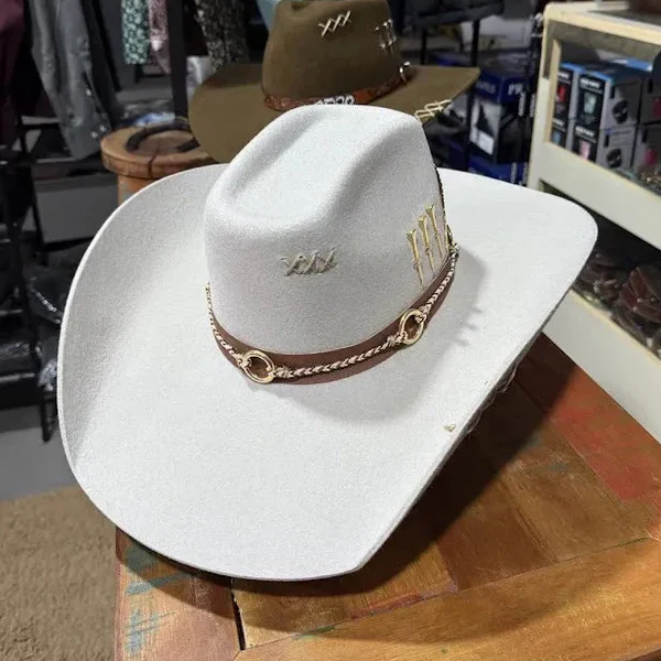 Chapeu 3 Cravos Americano Gelo